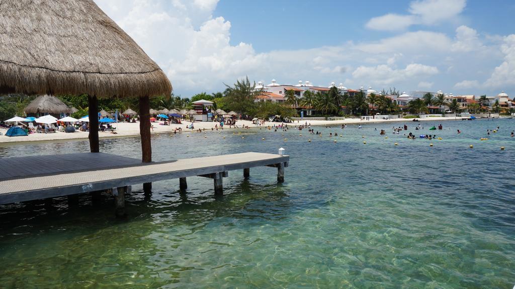 Las Perlas Condos Cancún Extérieur photo